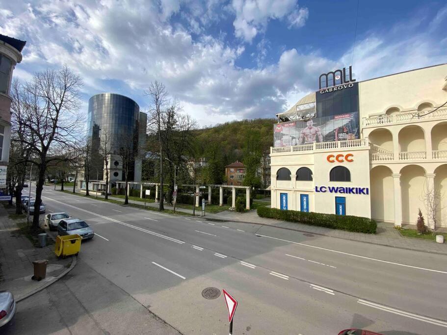 Aprilov Apartment Gabrovo Exterior foto